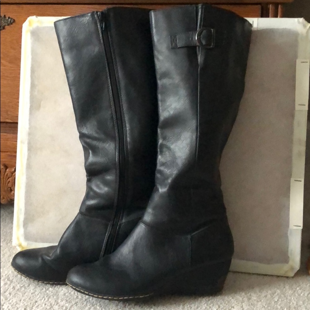 Euro soft black wide calf boots